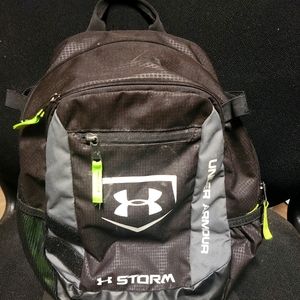 Under Armour Kids bat bag